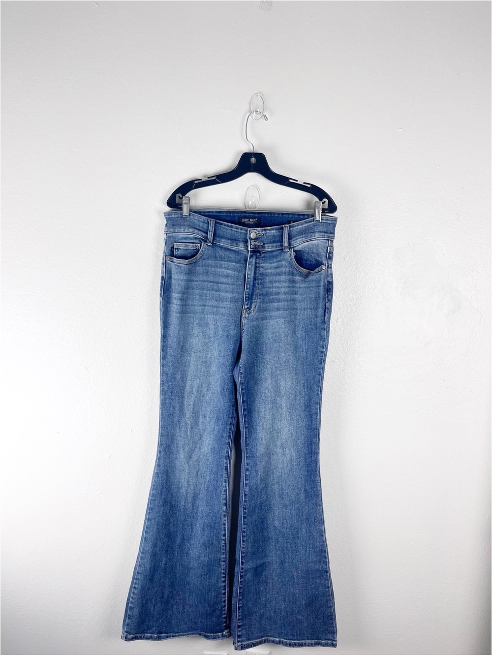 JUDY BLUE Blue Denim High Rise Flare Leg Jeans Size 32 Casual Neutral